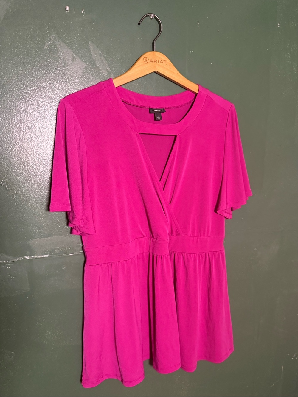 torrid Magenta V-Neck Peplum Tunic with Flutter Sleeves